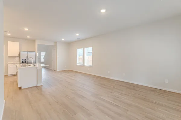 $2,275 | 6812 Hart Oak Court, Conroe, TX 77304