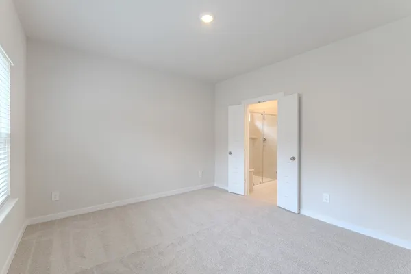 $2,275 | 6812 Hart Oak Court, Conroe, TX 77304