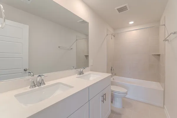 $2,275 | 6812 Hart Oak Court, Conroe, TX 77304