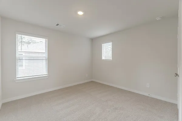 $2,275 | 6812 Hart Oak Court, Conroe, TX 77304