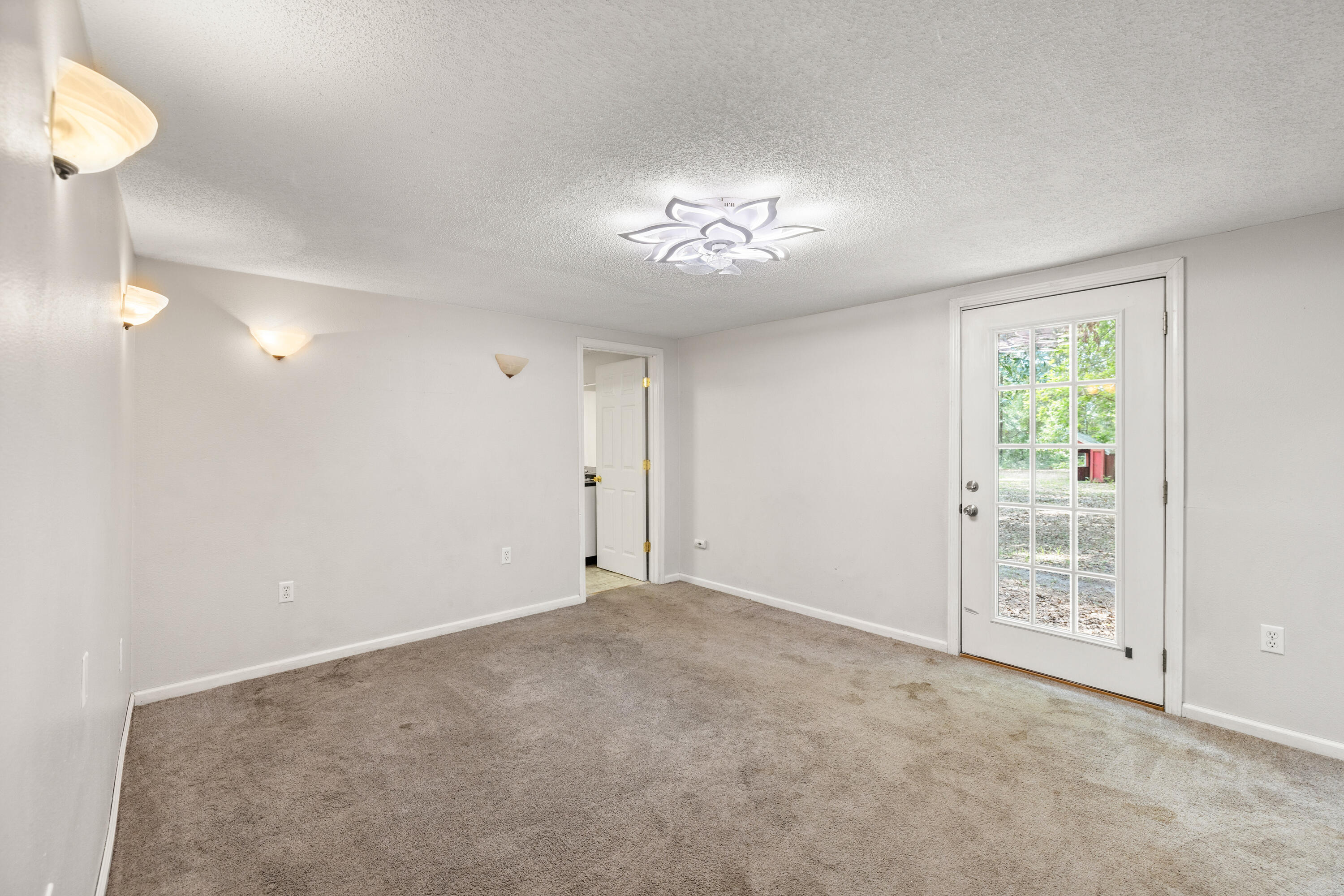 540 John King Road Crestview, FL 32539 - Photo 38 of 59 a view of an empty room with a window