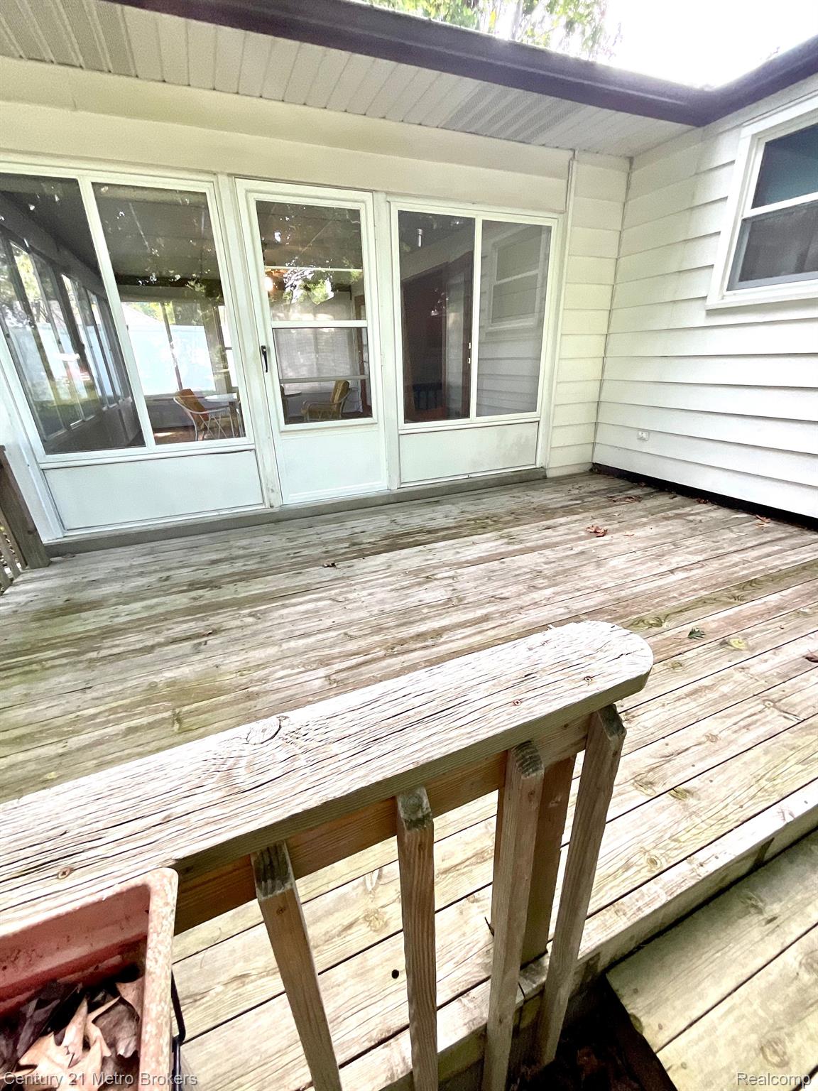 4392 East Carpenter Road Flint, MI 48506 - Photo 4 of 42 Gallery Image 4