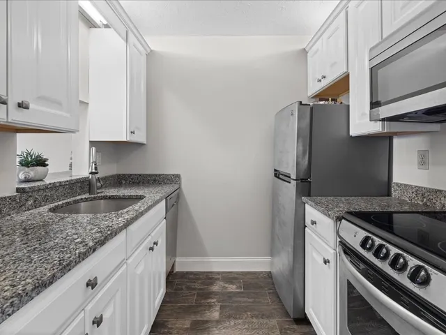 a close view of sink and tap