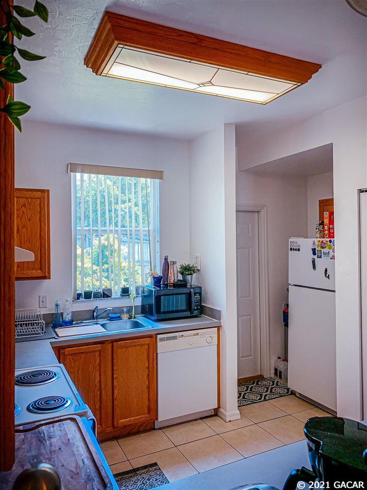 3860 Southwest 20th Avenue, Unit 1805 Gainesville, FL 32607 - Photo 4 of 12
