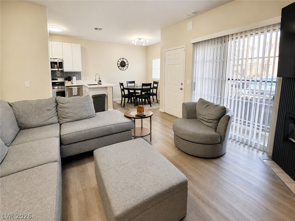 4730 East Craig Road, Unit 1043 Las Vegas, NV 89115 - Photo 6 of 23