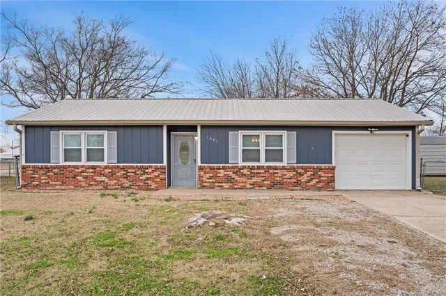 $115,000 | 1601 Halsey Avenue, Independence, KS 67301