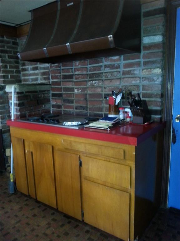 362 Weeks Mills Road Windsor, ME 04363 - Photo 9 of 27 Kitchen stove with hood above