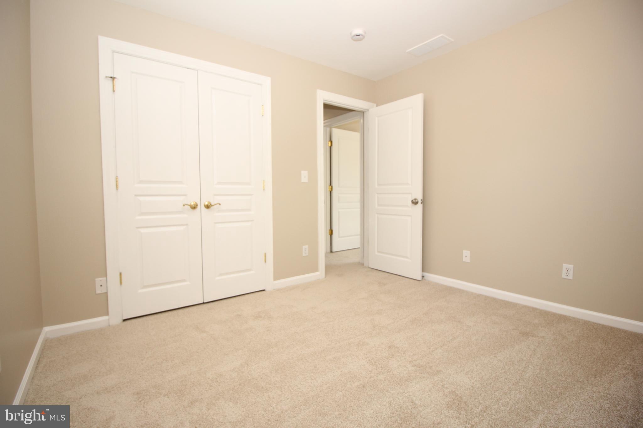 801 Taylor Street Riverside, NJ 08075 - Photo 21 of 34 an empty room with closet area