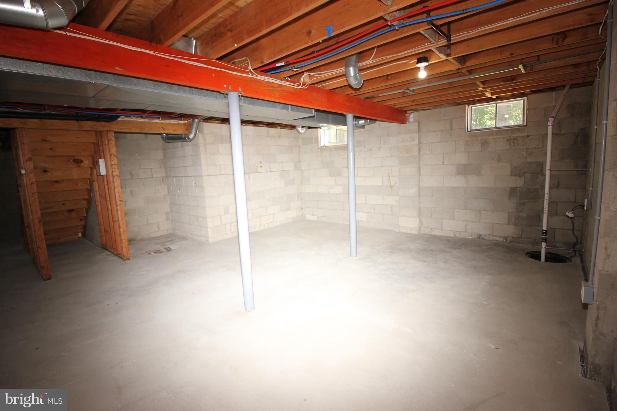 801 Taylor Street Riverside, NJ 08075 - Photo 28 of 34 a view of room with walk in closet