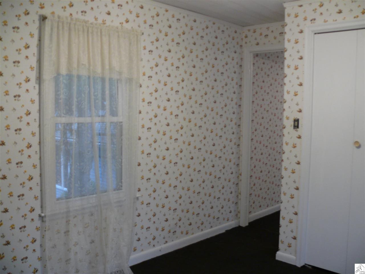 2219 Vermilion Road Duluth, MN 55803 - Photo 3 of 17 2nd combo bedroom