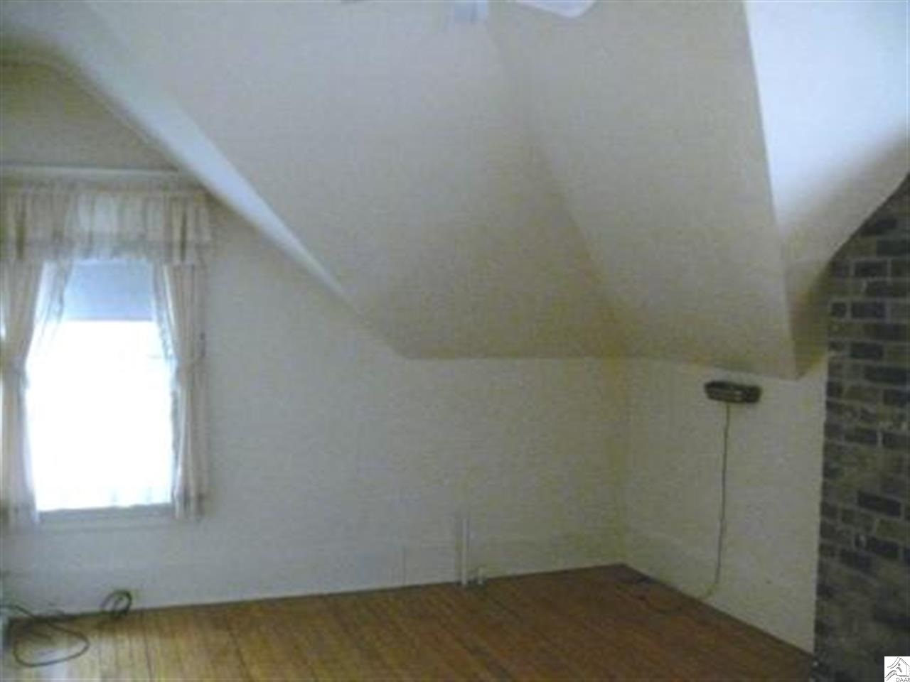 2219 Vermilion Road Duluth, MN 55803 - Photo 6 of 17 Bedroom
