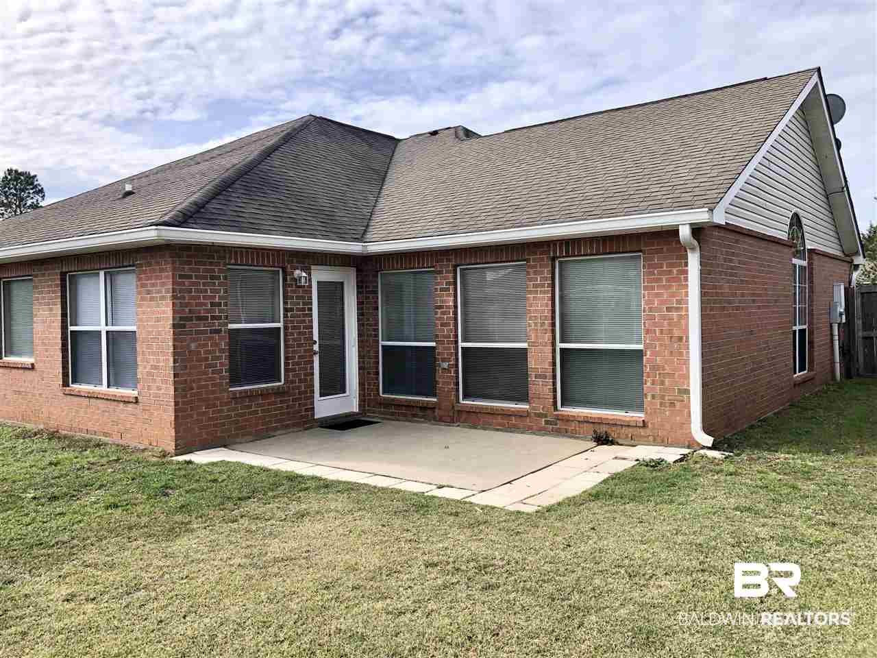 3212 Upton Gray Place Foley, AL 36535 - Photo 31 of 36 Back Patio