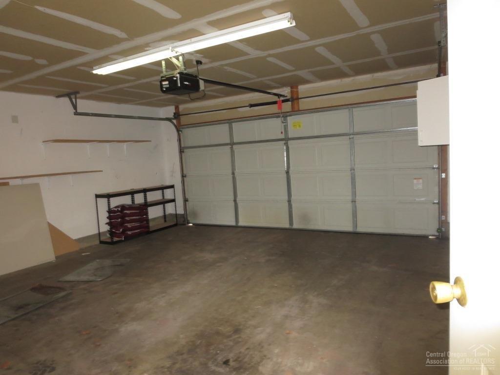 1050 Northeast Butler Market Road, Unit 31 Bend, OR 97701 - Photo 18 of 18 Gallery Image 18