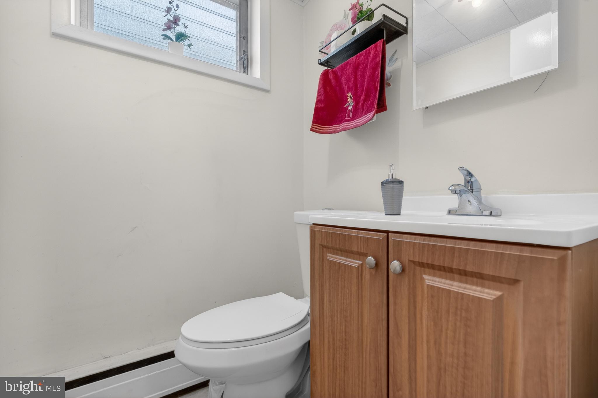1942 Nester Street Philadelphia, PA 19115 - Photo 30 of 33