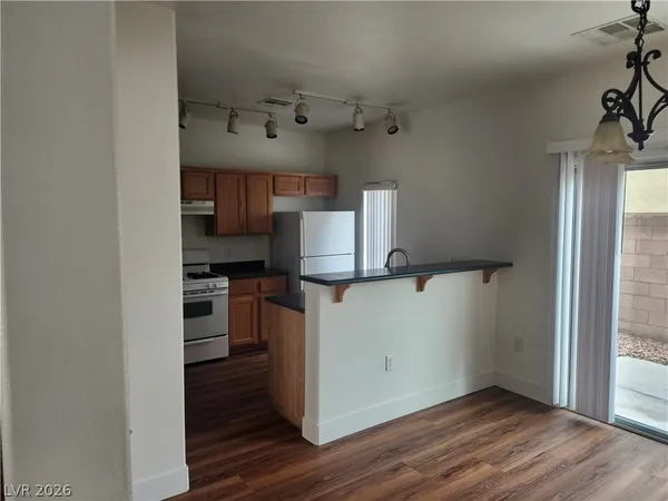 $1,650 | 6312 Rolling Rose Street, Unit 3, North Las Vegas, NV 89081