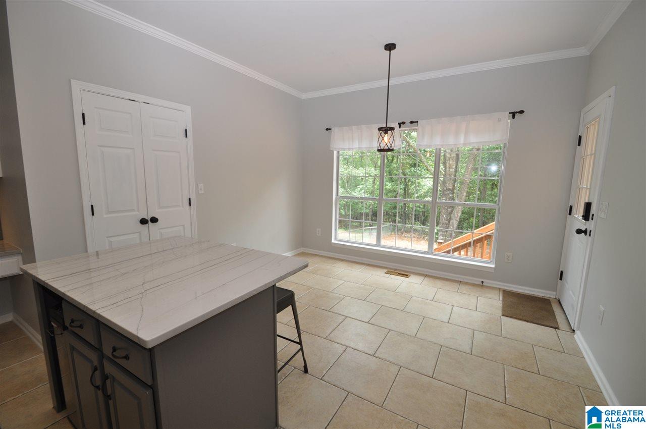 244 Forest Parkway Alabaster, AL 35007 - Photo 4 of 14