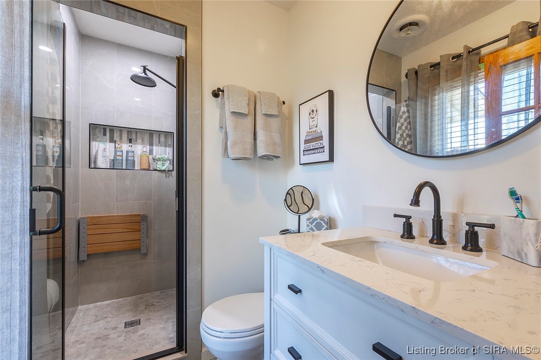 1127 Crone Road Memphis, IN 47143 - Photo 33 of 77 Updated full bath with shower in main bedroom suit