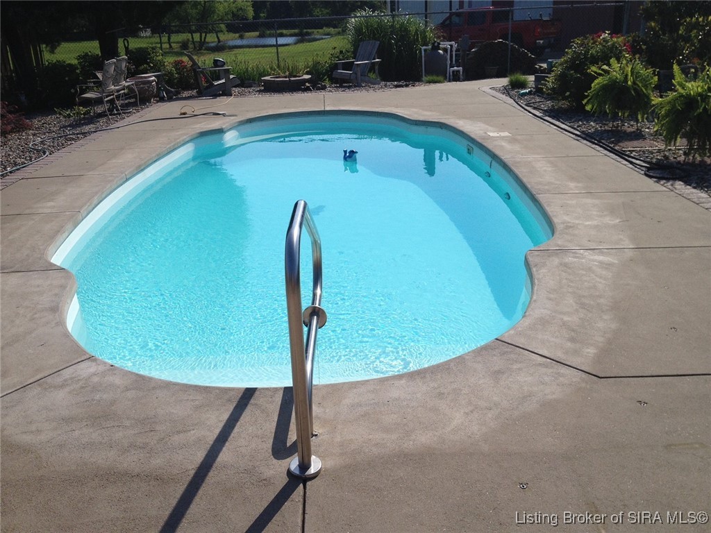1127 Crone Road Memphis, IN 47143 - Photo 5 of 77 San Juan fiberglass ingrouond pool