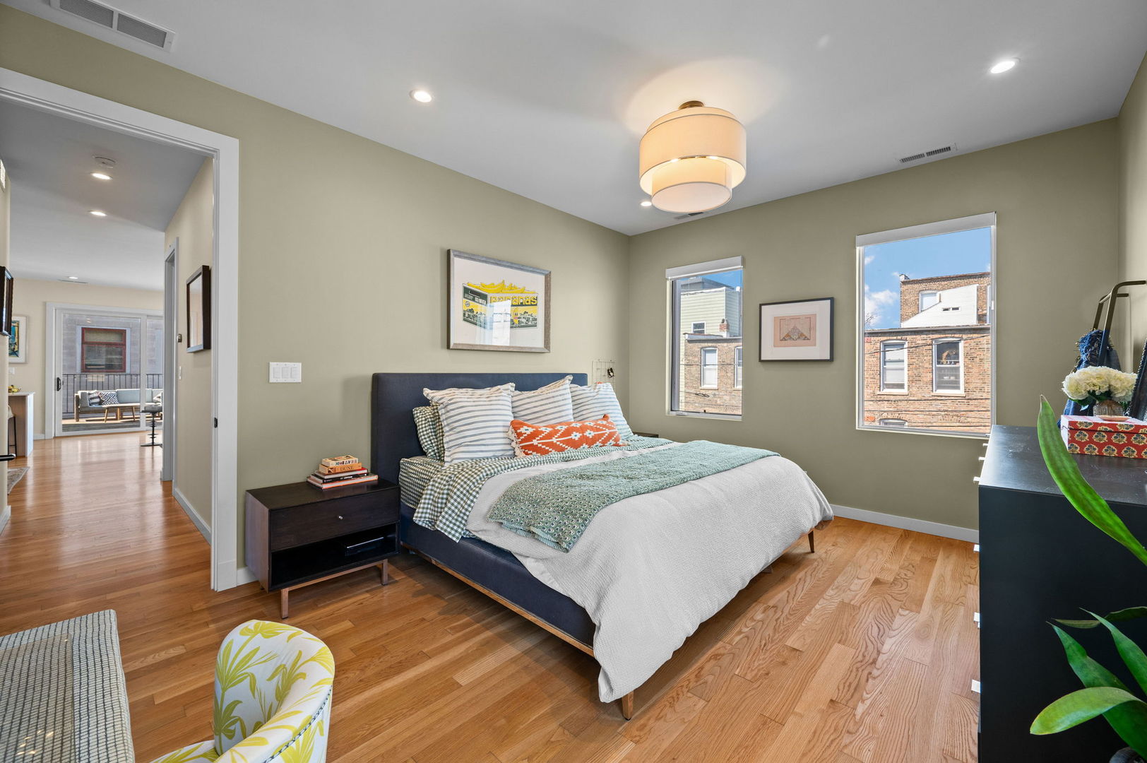 2016 West Rice Street, Unit 202 Chicago, IL 60622 - Photo 14 of 20