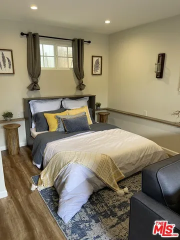 $2,100 | 4411 Radford Avenue, Studio City, CA 91607