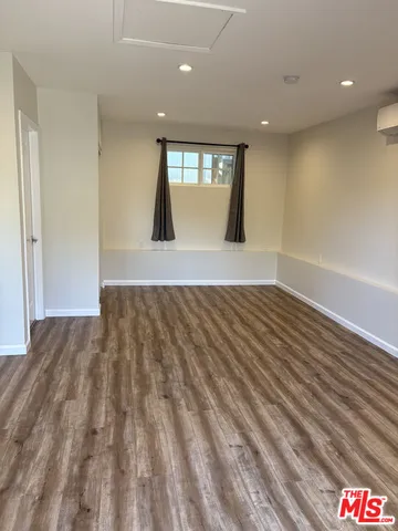 $2,100 | 4411 Radford Avenue, Studio City, CA 91607