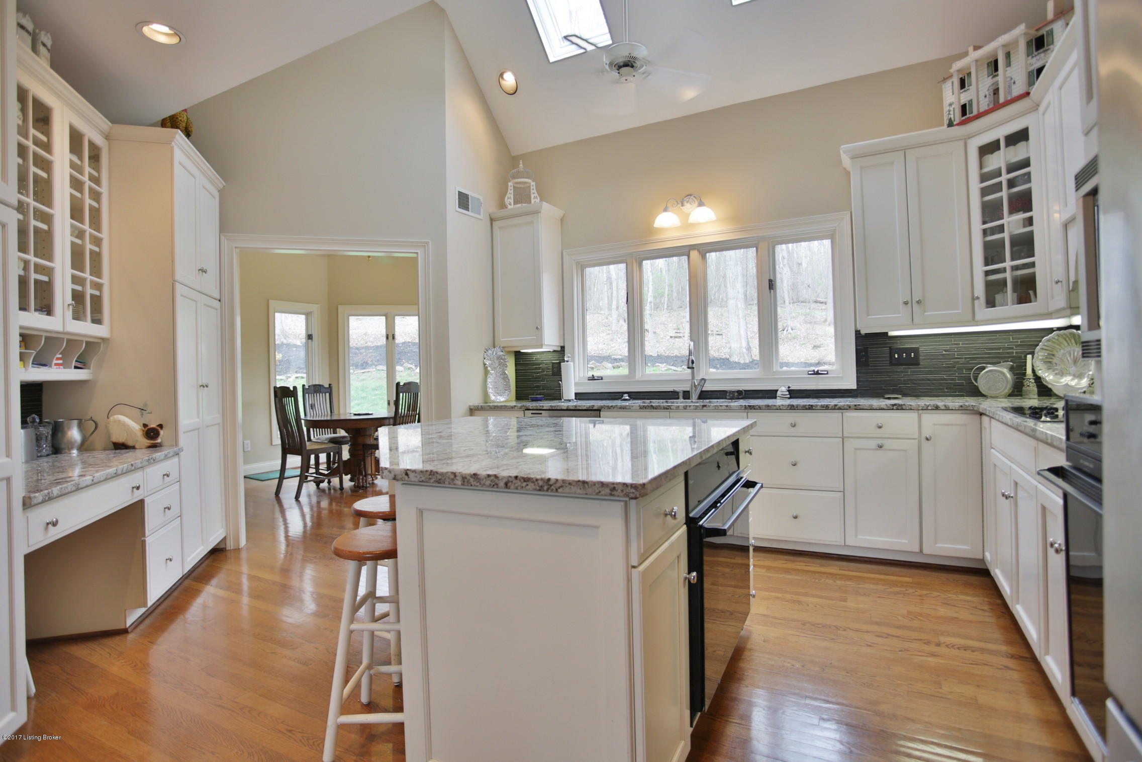 13311 Covered Bridge Road Prospect, KY 40059 - Photo 23 of 53 20