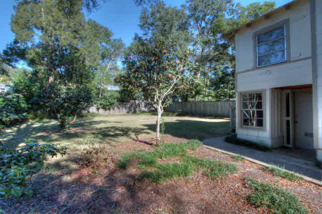 113 Gaston Avenue Fairhope, AL 36532 - Photo 4 of 12