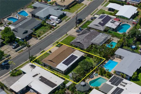 $1,595,000 | 1356 Kahili Street, Kailua, HI 96734