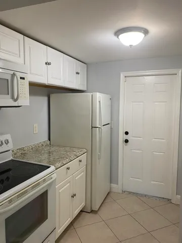 $1,400 | 508 57th Street, Unit 4, West Palm Beach, FL 33407