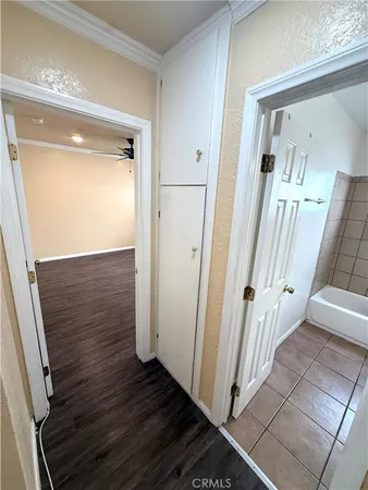 $1,625 | 10234 Woodworth Avenue, Unit 2, Inglewood, CA 90303