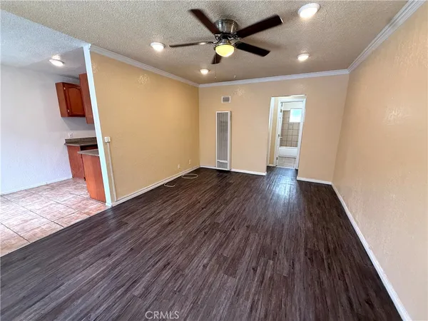 $1,625 | 10234 Woodworth Avenue, Unit 2, Inglewood, CA 90303