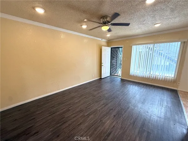 $1,625 | 10234 Woodworth Avenue, Unit 2, Inglewood, CA 90303