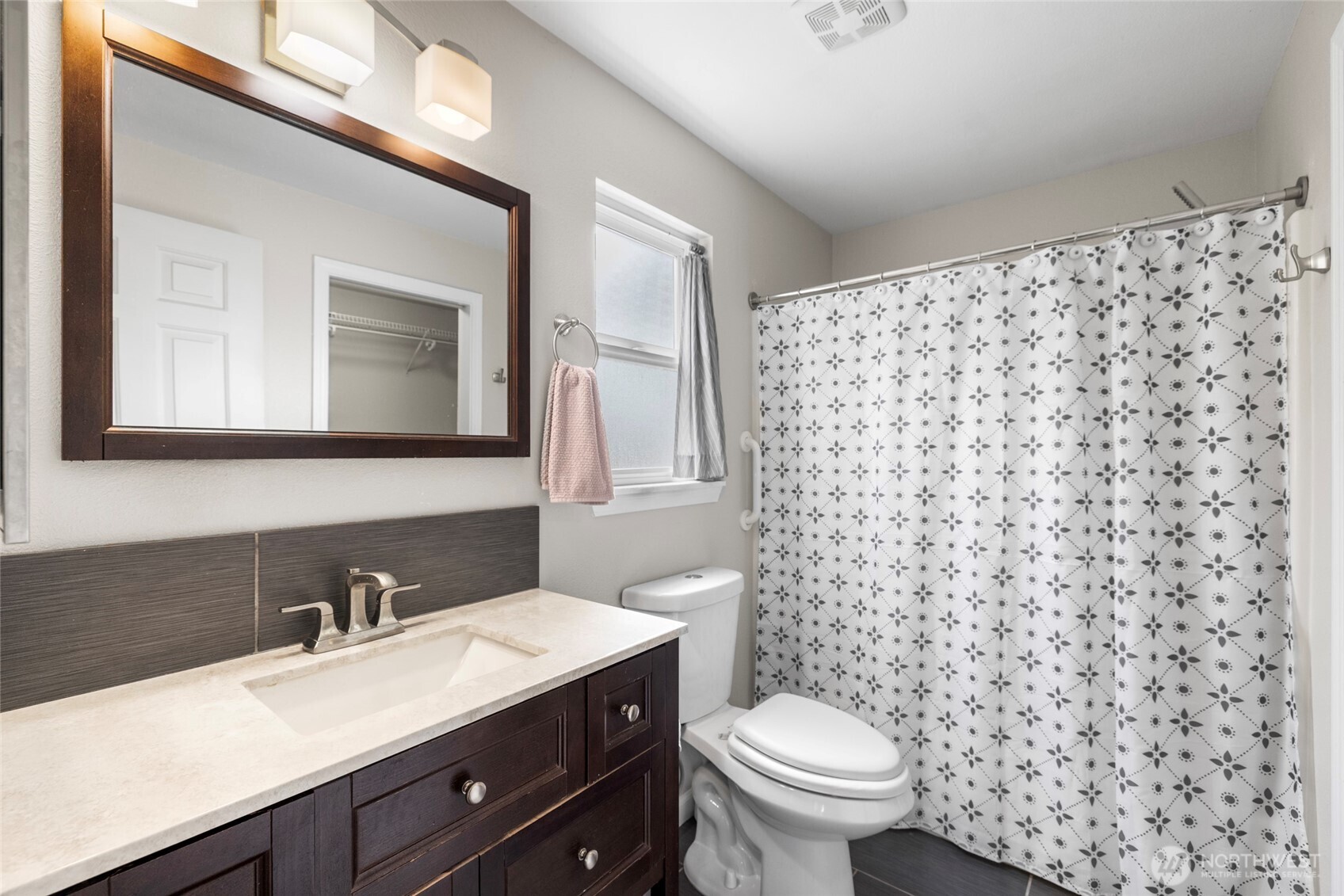 306 South 28th Street Mount Vernon, WA 98274 - Photo 21 of 40