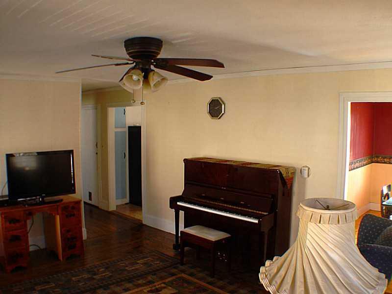 93 Scamman Street Saco, ME 04072 - Photo 9 of 16 Living Room.