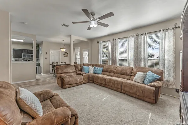 $355,000 | 8746 Tioga Pass, Helotes, TX 78023