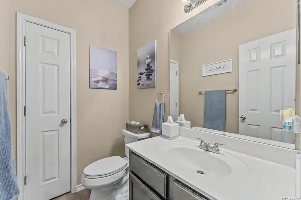 $355,000 | 8746 Tioga Pass, Helotes, TX 78023