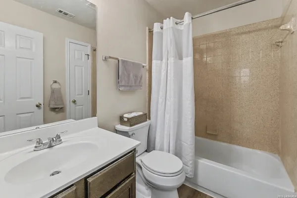 $355,000 | 8746 Tioga Pass, Helotes, TX 78023