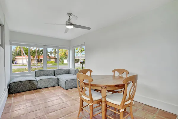 $5,000 | 400 Southeast 5th Court, Pompano Beach, FL 33060