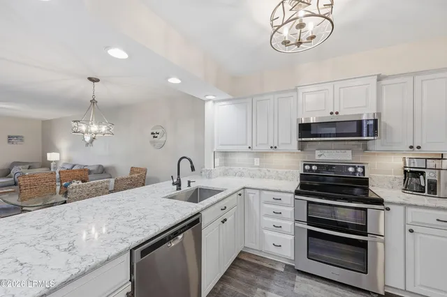 $625,000 | 200 Colonnade Club, Unit 181, Hilton Head Island, SC 29928