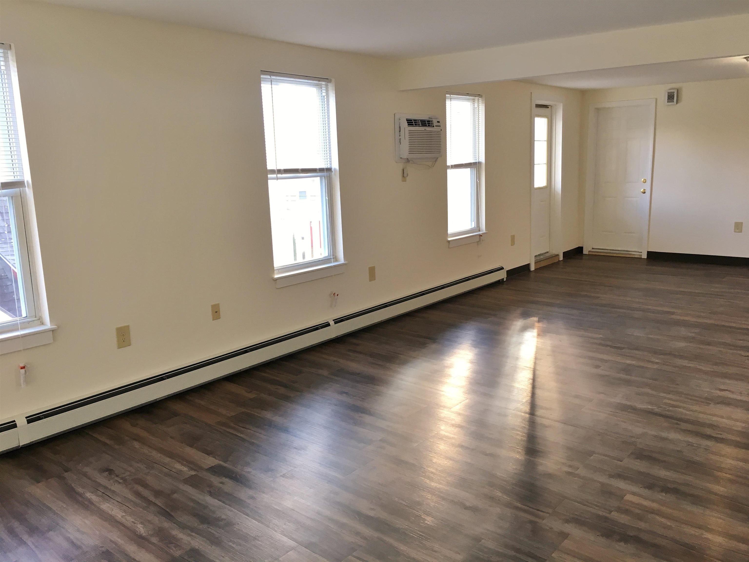 93 Second Street, Unit 3 Manchester, NH 03102 - Photo 22 of 57