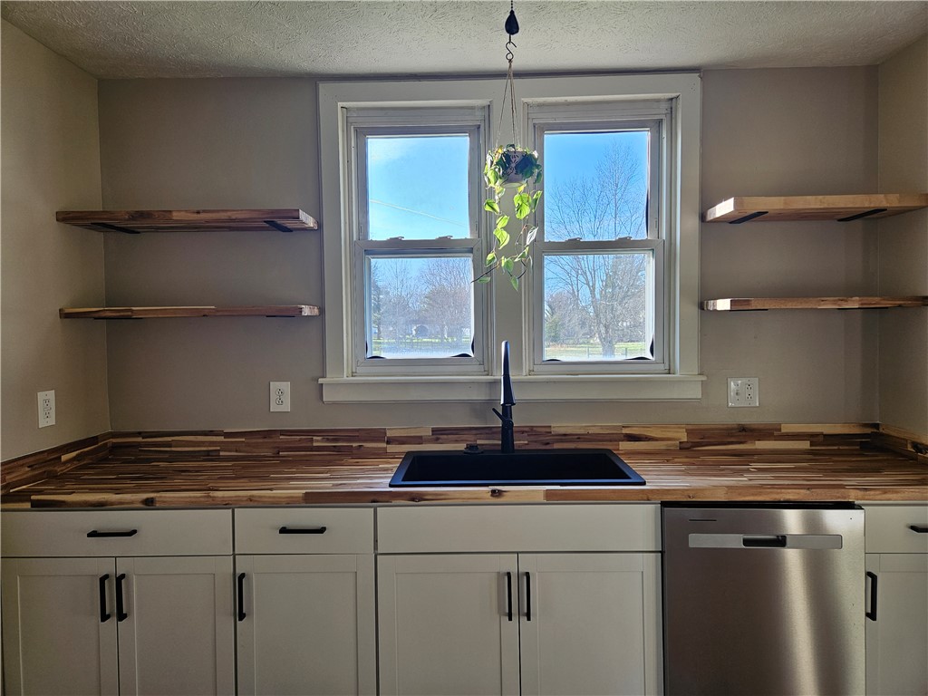2939 Mechanicsburg Road Springfield, OH 45503 - Photo 2 of 22 Gallery Image 2