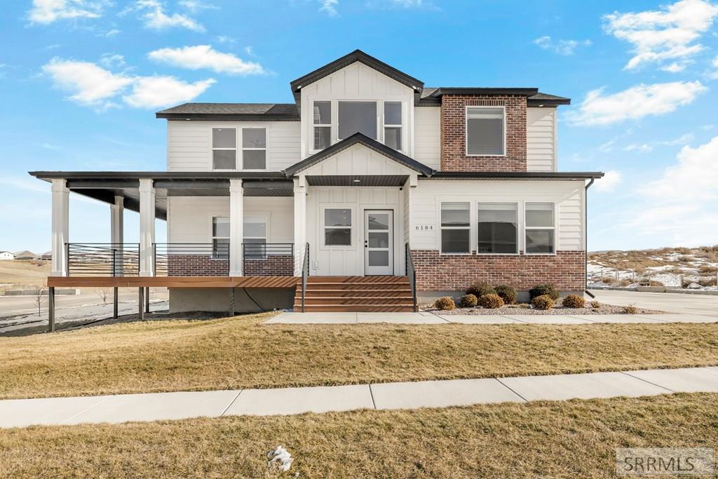 6184 Rolling Hills Loop Chubbuck, ID 83202 - Photo 2 of 49