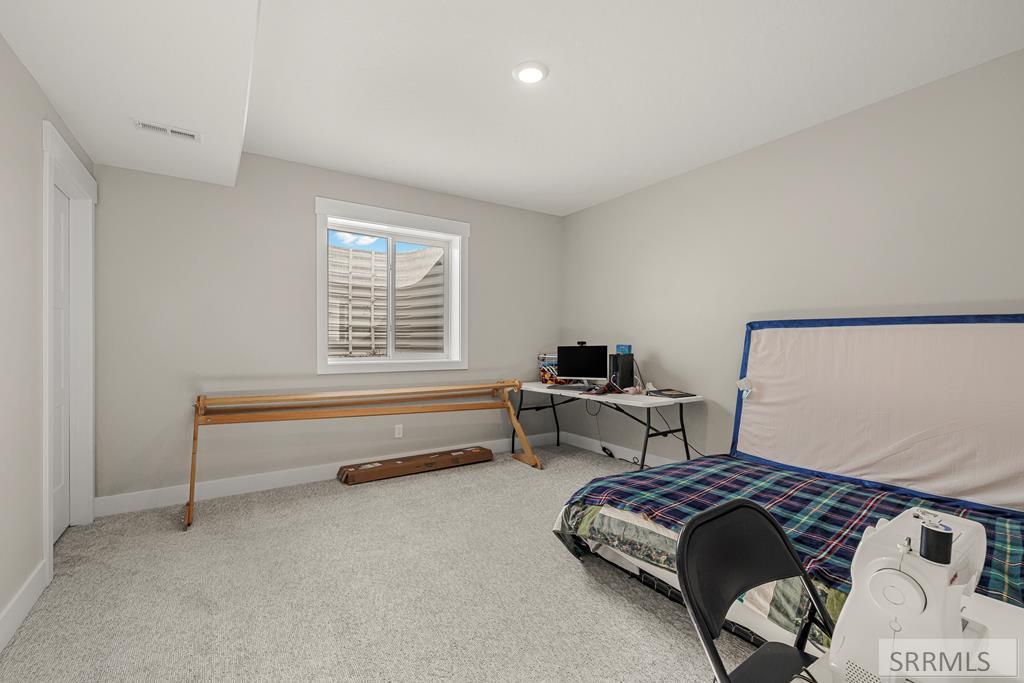 6184 Rolling Hills Loop Chubbuck, ID 83202 - Photo 32 of 49