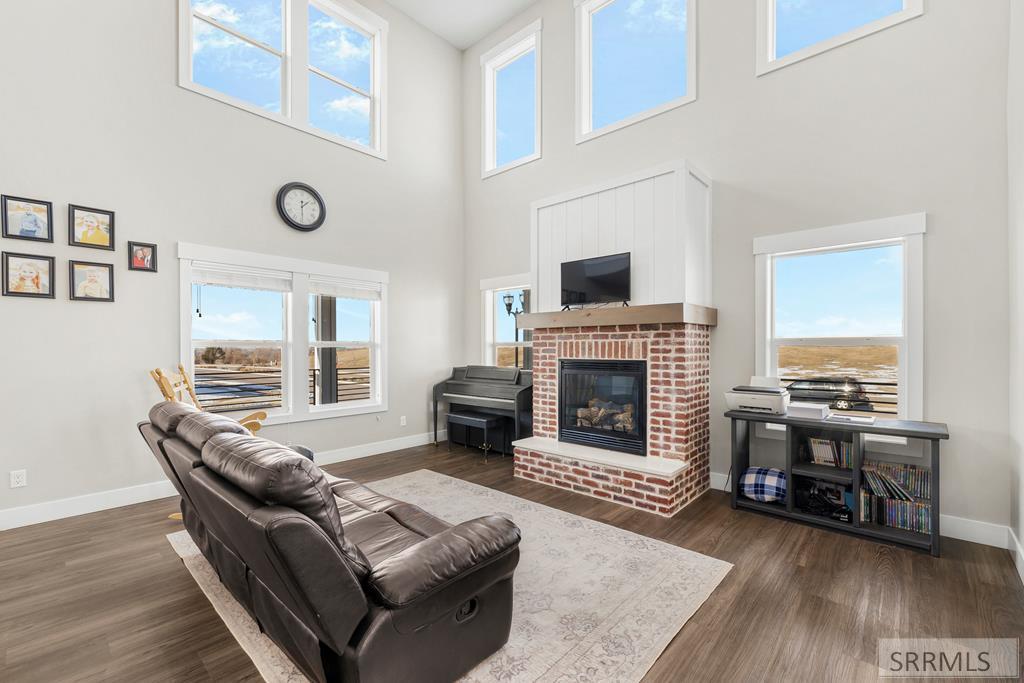 6184 Rolling Hills Loop Chubbuck, ID 83202 - Photo 5 of 49