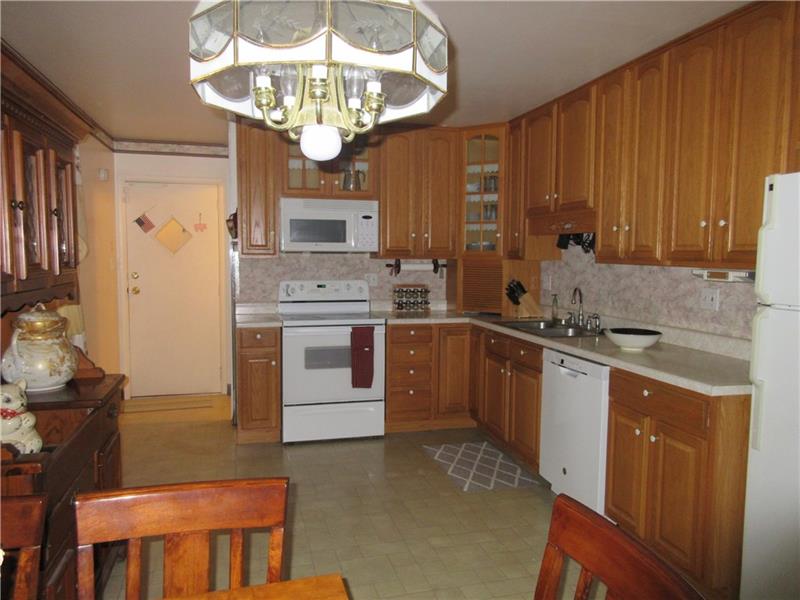 64 Old York Road Washington, PA 15301 - Photo 2 of 22