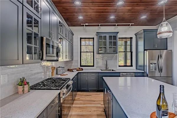 $649,000 | 1518 Moxley Ridge Road, Sparta, VA 28675