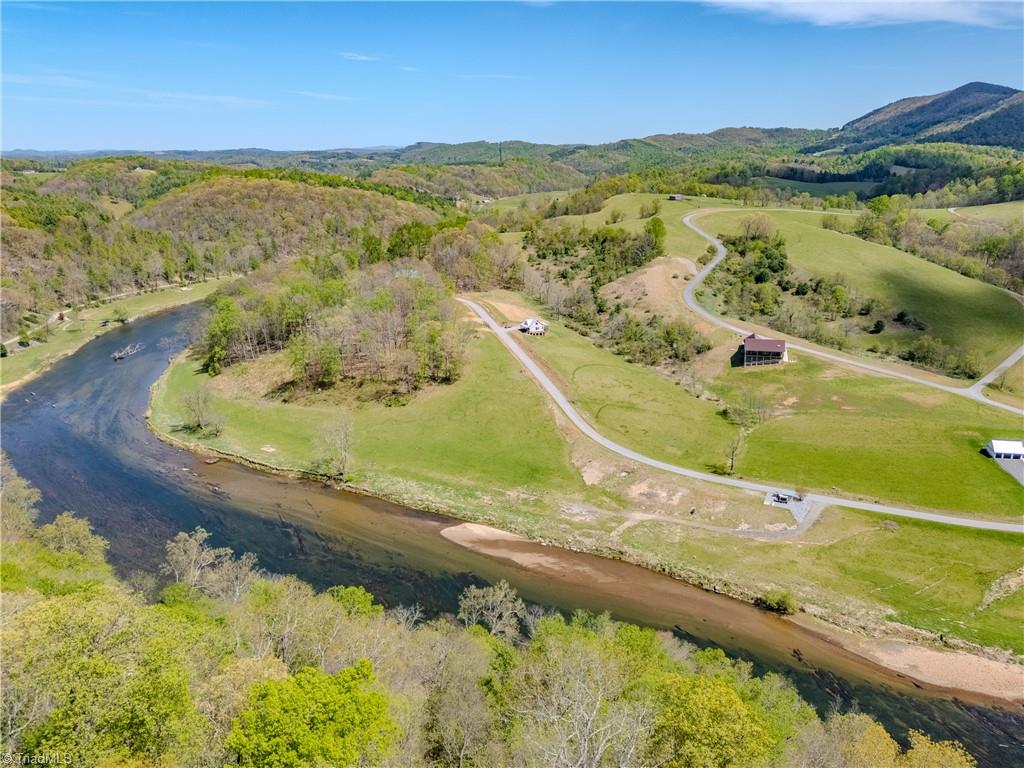 1518 Moxley Ridge Road Sparta, VA 28675 - Photo 34 of 46