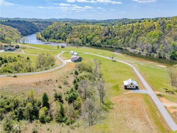 $649,000 | 1518 Moxley Ridge Road, Sparta, VA 28675
