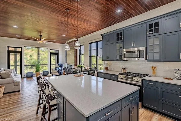 $649,000 | 1518 Moxley Ridge Road, Sparta, VA 28675