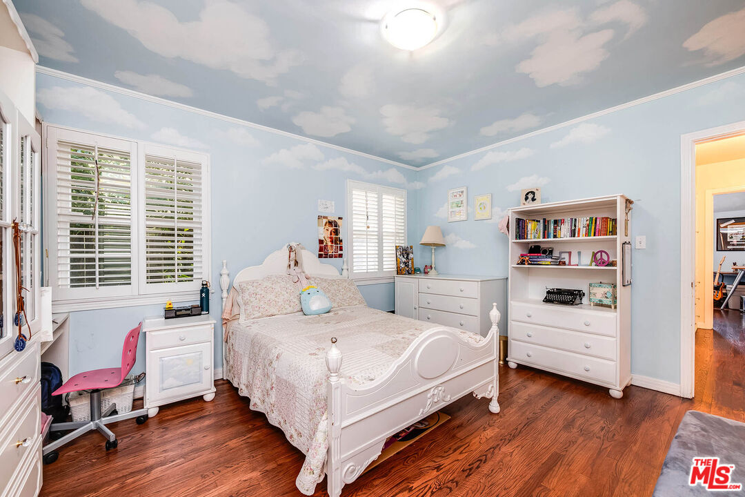 11146 Valley Spring Lane Studio City, CA 91602 - Photo 21 of 58